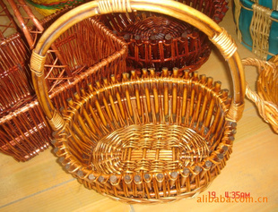 精美的柳編工藝品籃 自然與藝術(shù)的完美融合